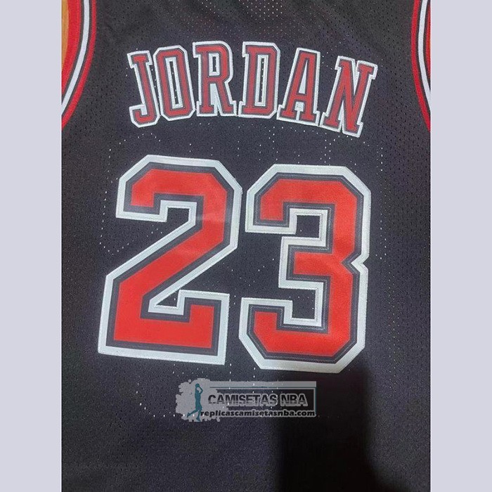 Camiseta Chicago Bulls Michael Jordan NO 23 Mitchel & Ness 1997-98 Negro